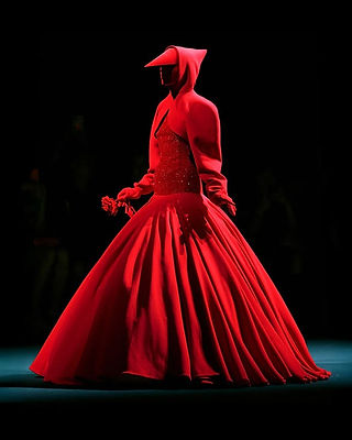 Robert Wun Coleção "Childsplay" | Haute Couture Week | Look 15