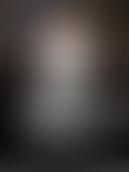 LFW Outono/Inverno 2026 • Julien MacDonald • Chet Lo • Edeline Lee • Erdem • Emilia Wickstead • Simone Rocha