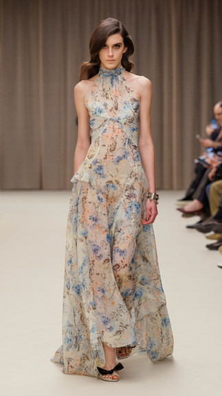 McQueen | Foto by WWD | PFW 2026 Outono/Inverno