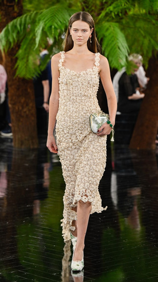 Dior Coleção Outono e Inverno | Haute Couture | Look 64 | Foto by WWD