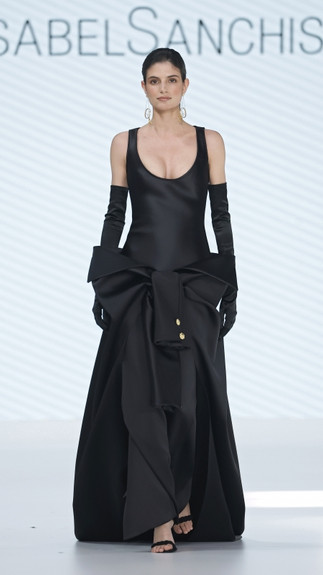 Isabel Sanchis | BBFW'26 | Barcelona Bridal Fashion Week