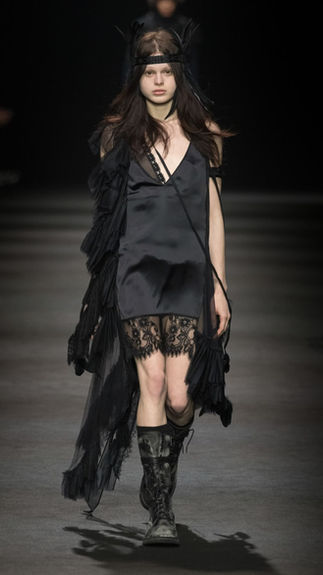 Ann Demeulemeester | Foto by WWD | PFW 2026 Outono/Inverno