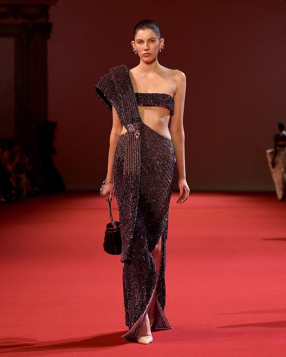 Manish Malhotra Coleção "Chapter IV: Abundance of MAA" | Haute Couture Week | Look 36