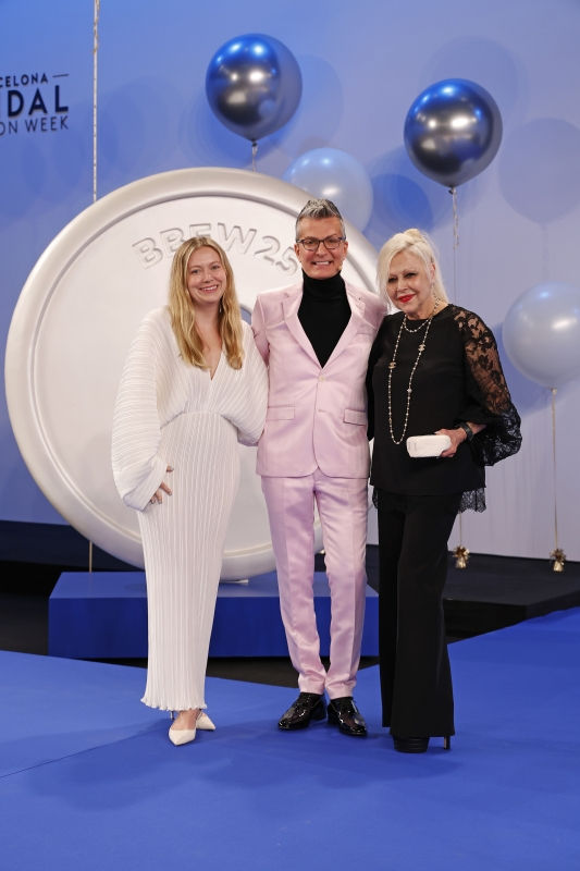 Premiação Barcelona Bridal & Fashion Awards | Ines di Santo com a Coleção Eveningwear 2025