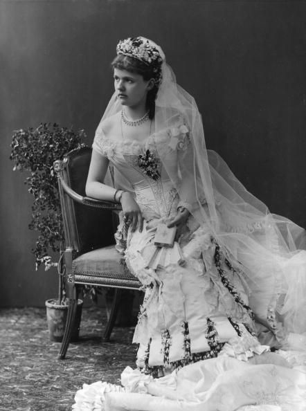 Princesa Helena de Waldeck em seu Vestido de Noiva