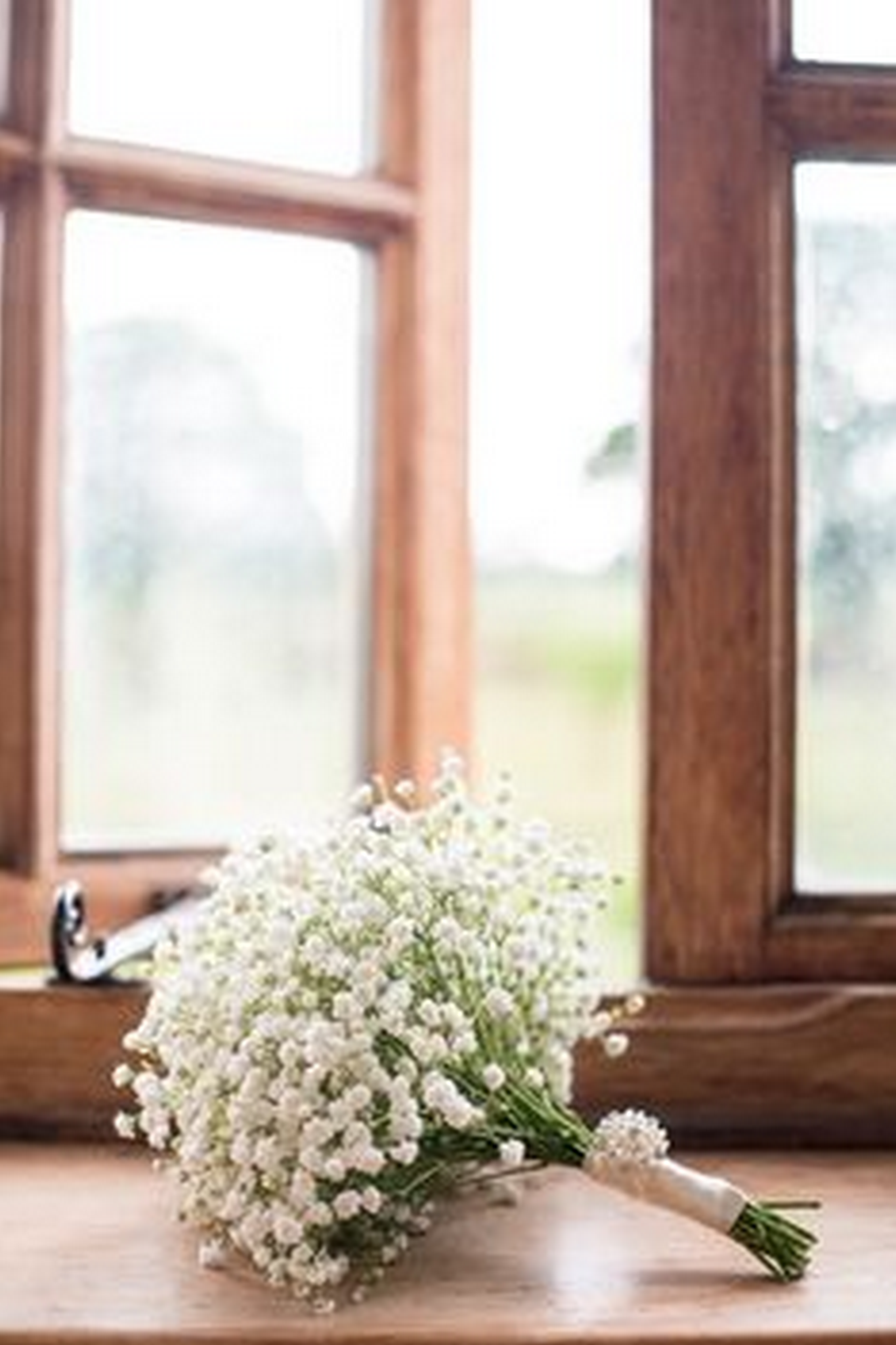 Decoração com Flores Brancas -  Mosquitinho