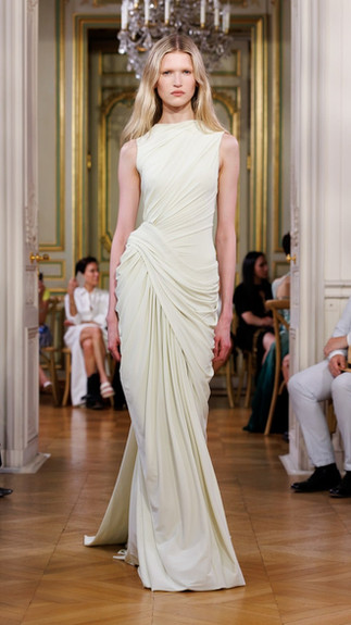 Standing Ground Coleção Couture | Haute Couture | Look 23 | Foto by WWD
