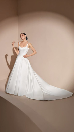 Savannah Miller | New York Bridal Fashion Week