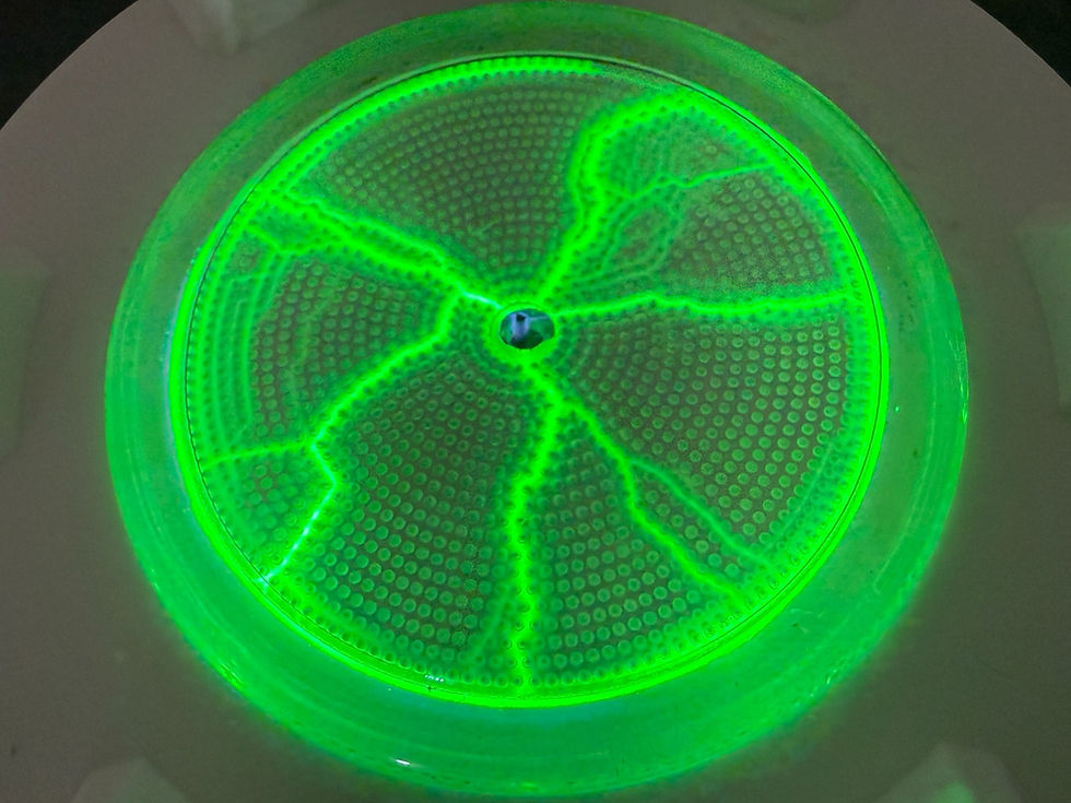 Miniature : Plasma Charging Plate – USB-C Powered Plasma Field Platform