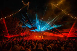 Show spectacle laser réalisé pour la célèbre collectif Organïk qui est un événement de musique électronique et la plus grande soirée Hard Techno à Paris et en France