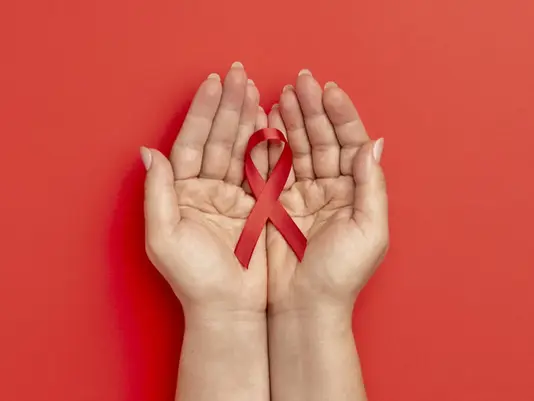 Dezembro Vermelho: a importância da prevenção e do diagnóstico precoce do HIV