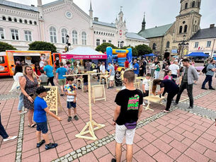 Ręcznie robione gry drewniane dla animatorów