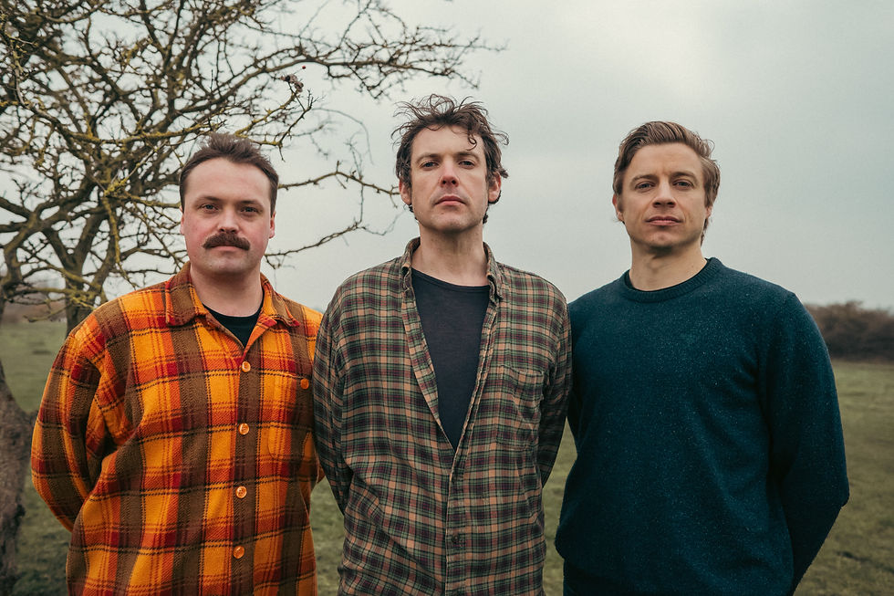 [Photo: Eels! Eels! Eels!]