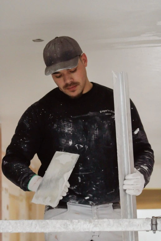 Stukadoor Dani Luhukay van JDI Stucwerk