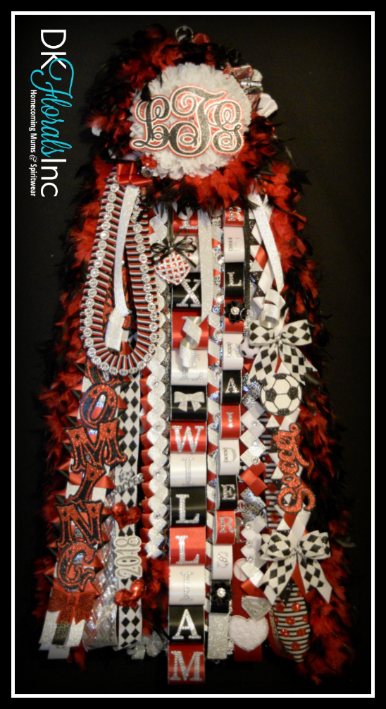 Single Mega Homecoming Mum