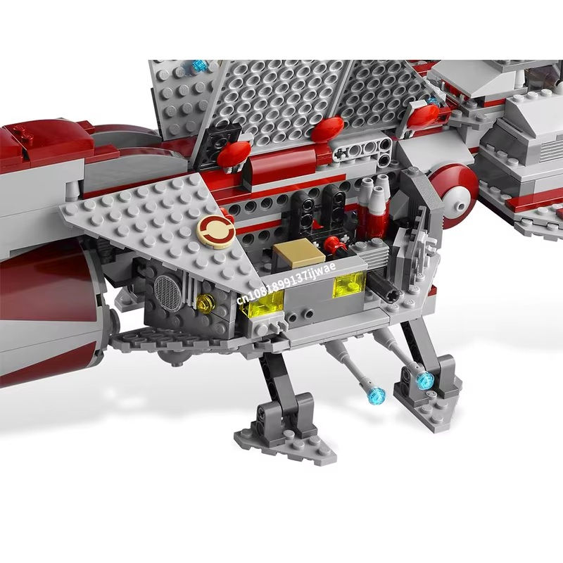 Thumbnail: 1030PCS Star Battle MOC Republic Space Frigate Model – DIY Assembly Building Toy