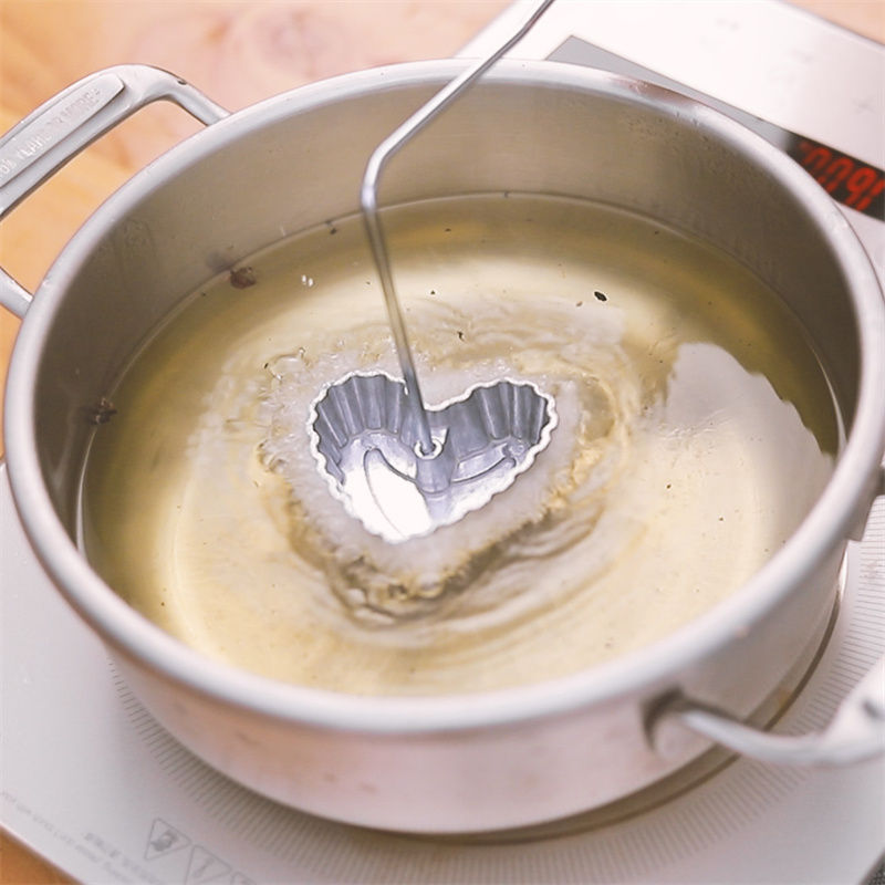 Thumbnail: Aluminum Alloy Frying Moulds – Non-Stick Baking Tools for Eggs, Pancakes & Kitch