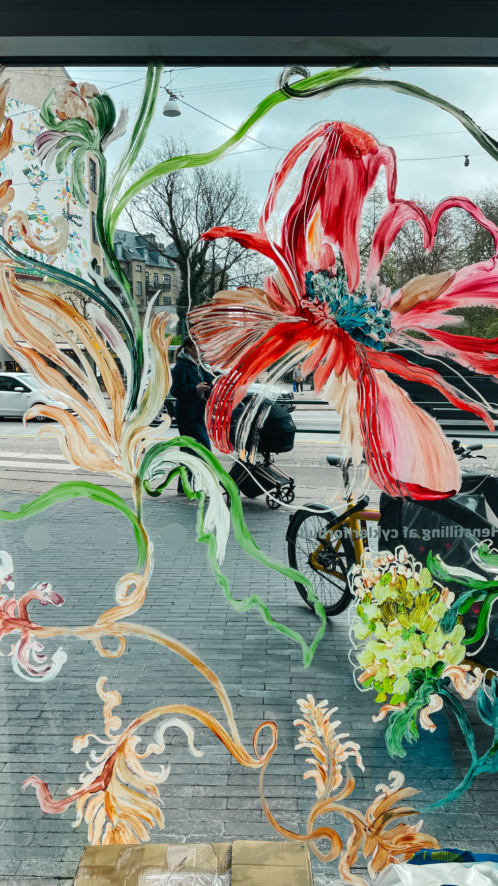 FDCE5B61-2056-48A2-9090-8EF23D75399F_1_201_a