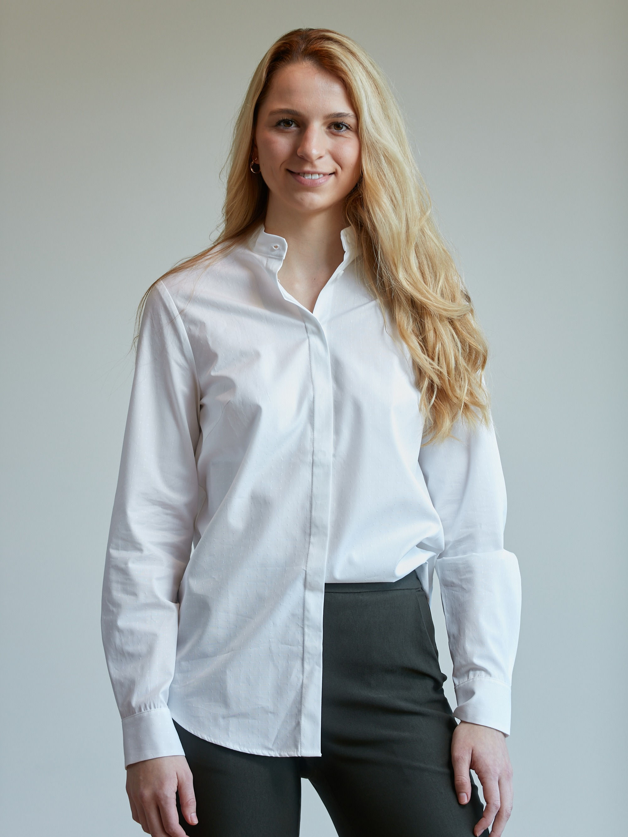 Italian Cotton Shirt for Tall Women with Long Sleeves