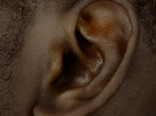 5 expressions françaises avec le mot « oreille » à connaître absolument