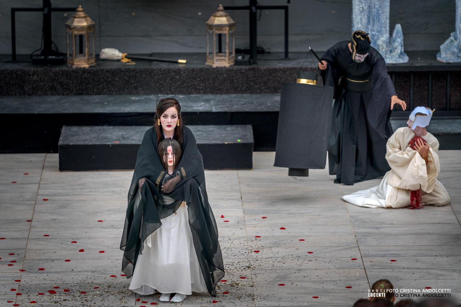 Performance photograph