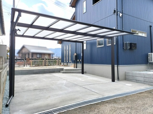 外構工事駐車スペースとカーポート・1