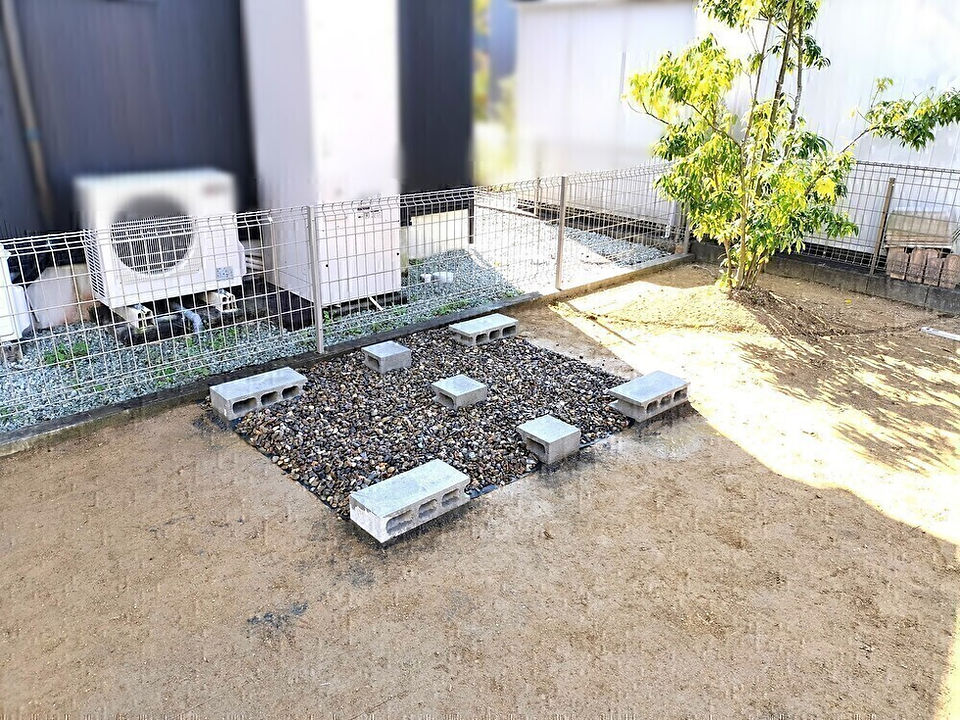 外構工事物置下地（防草シート＋砂利敷き）