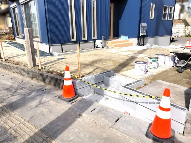 外構工事南側の入り口階段