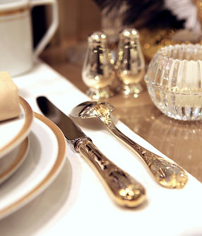 iStock-182363949 French Dining_edited.jpg