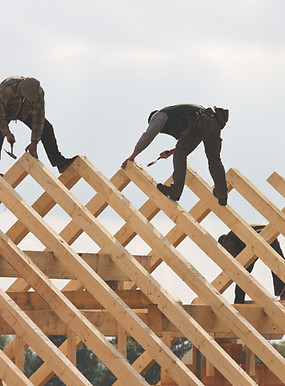 Couvreurs au travail