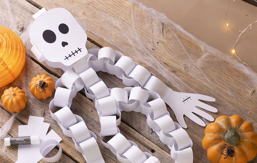 Halloween crafting with Bala