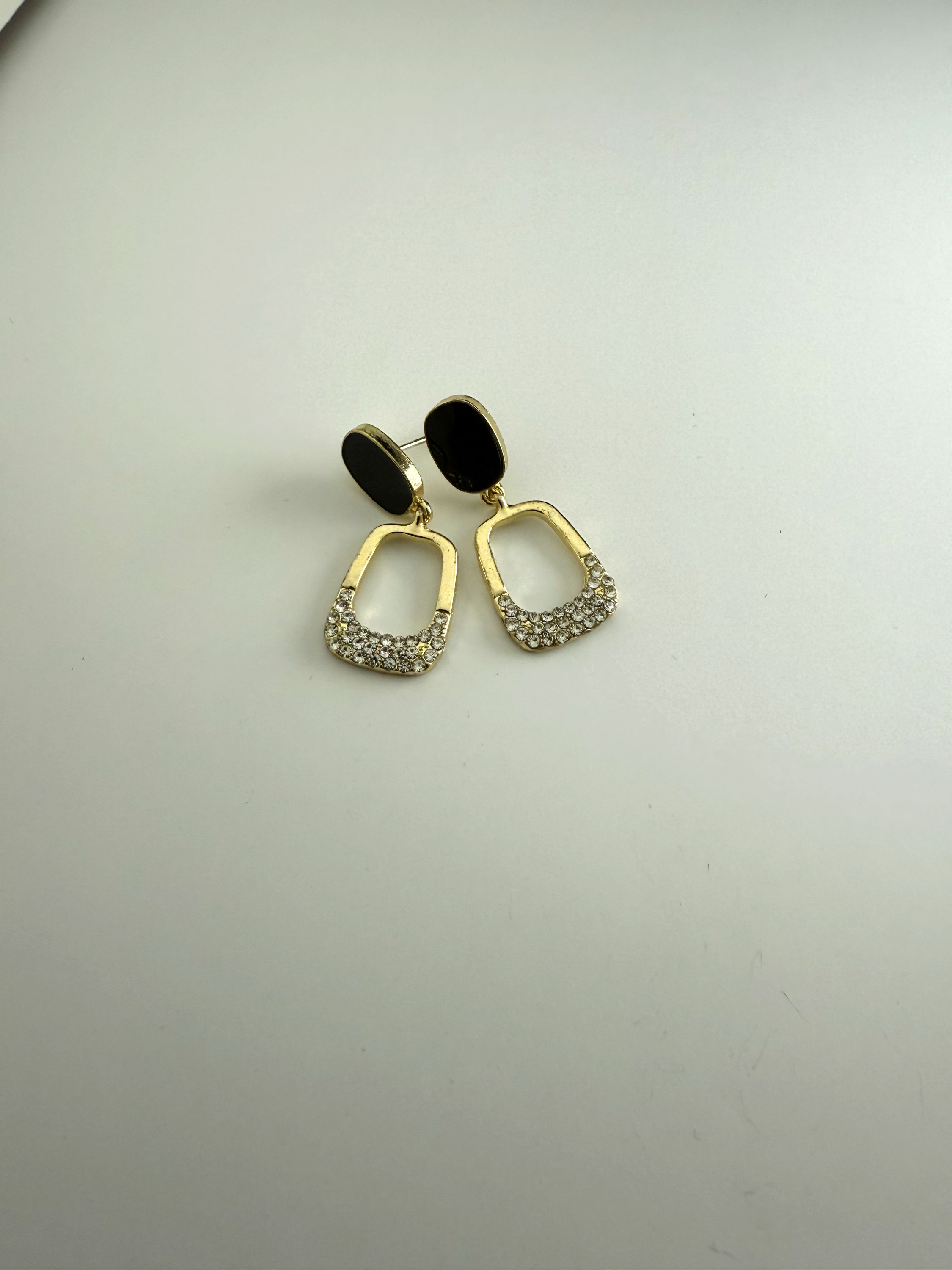 Mystic Black Earrings