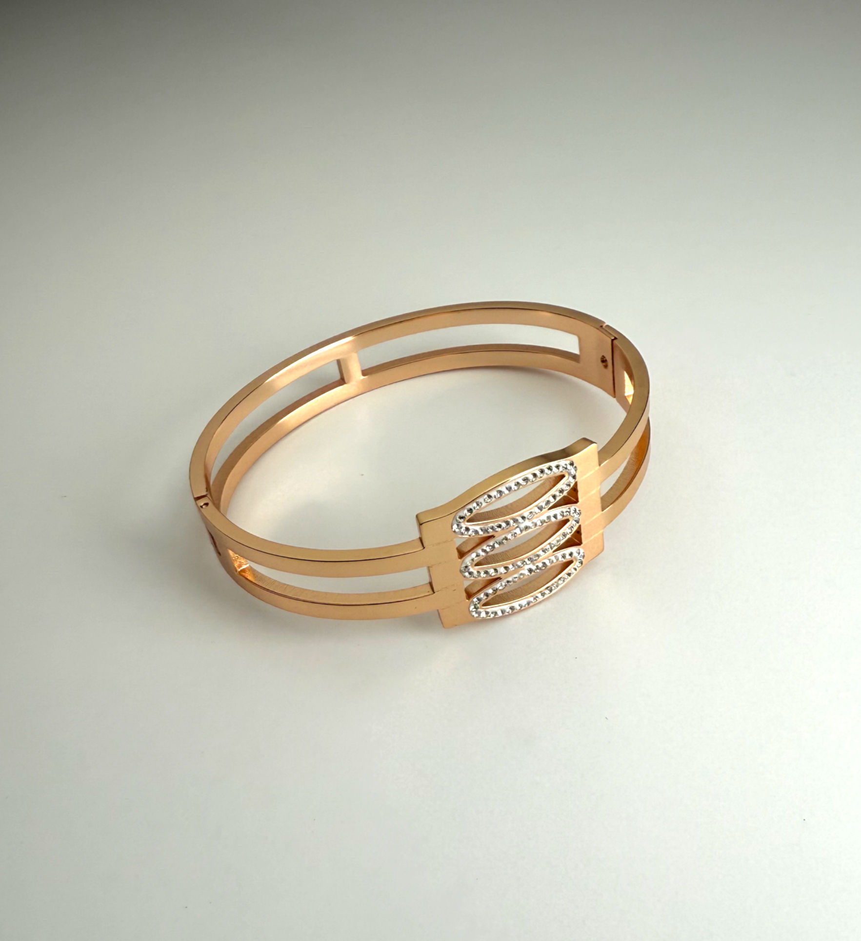 Rose Gold Knotted Bracelet