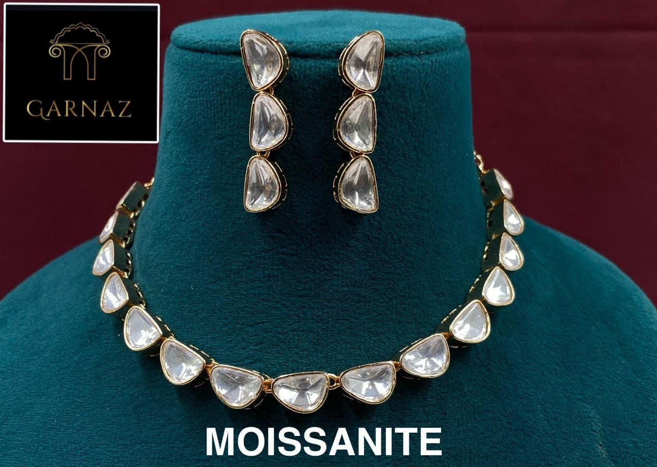 Classic Moisaanite Elegance Set