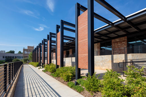 Hotels-Models14015 2_edit_new 2.jpg