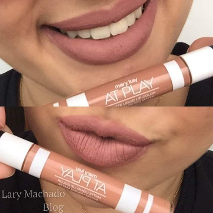 Miniatura: Labiales mate At play Marykay 