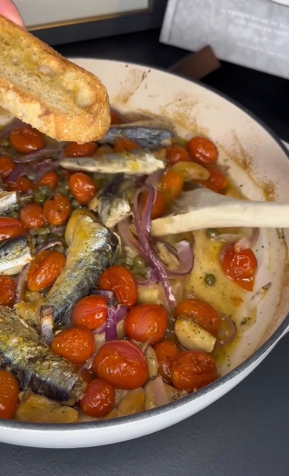 UM ALMOÇO MEDITERRÂNEO