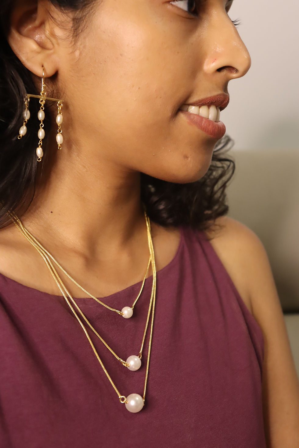 Thumbnail: 3 layered neckpiece