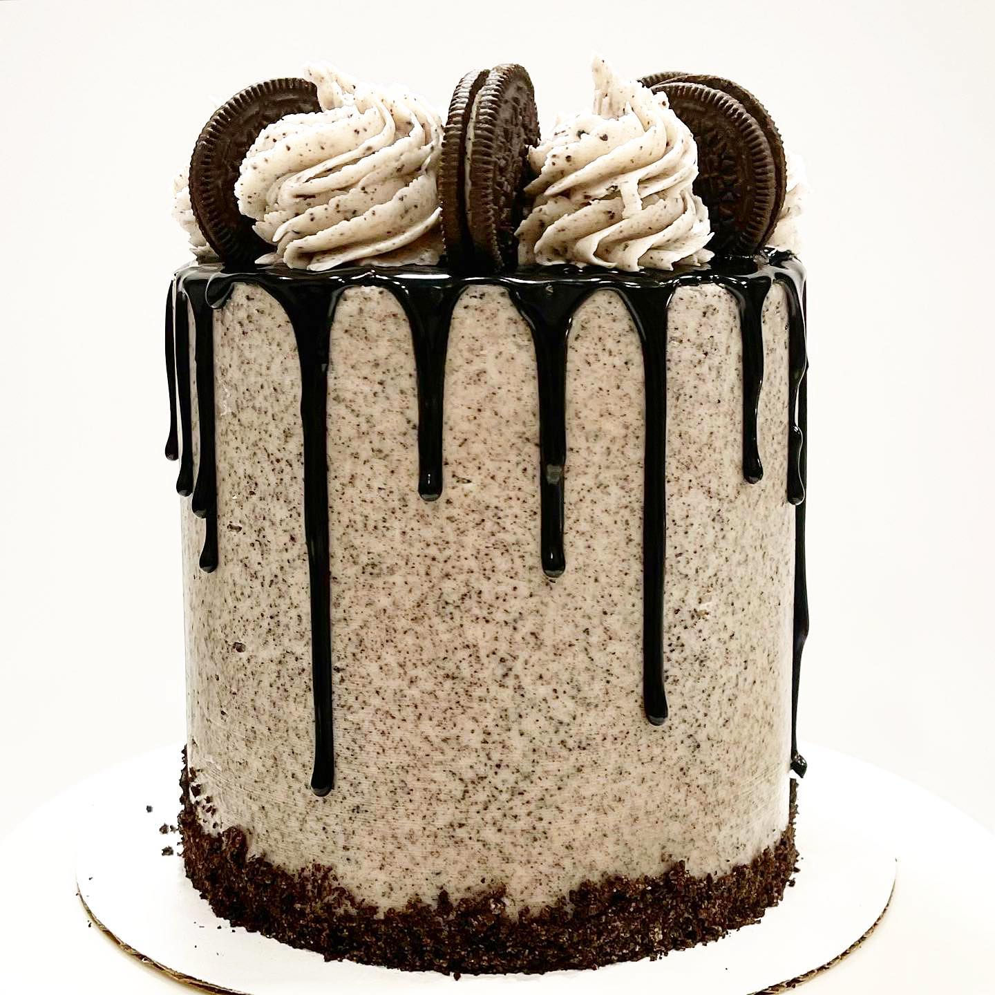 Cookies N Cream Cake
