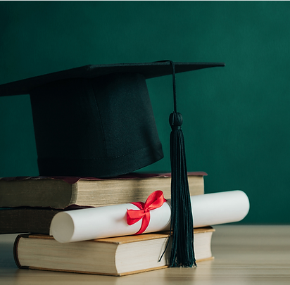 Green Grad Hat.png