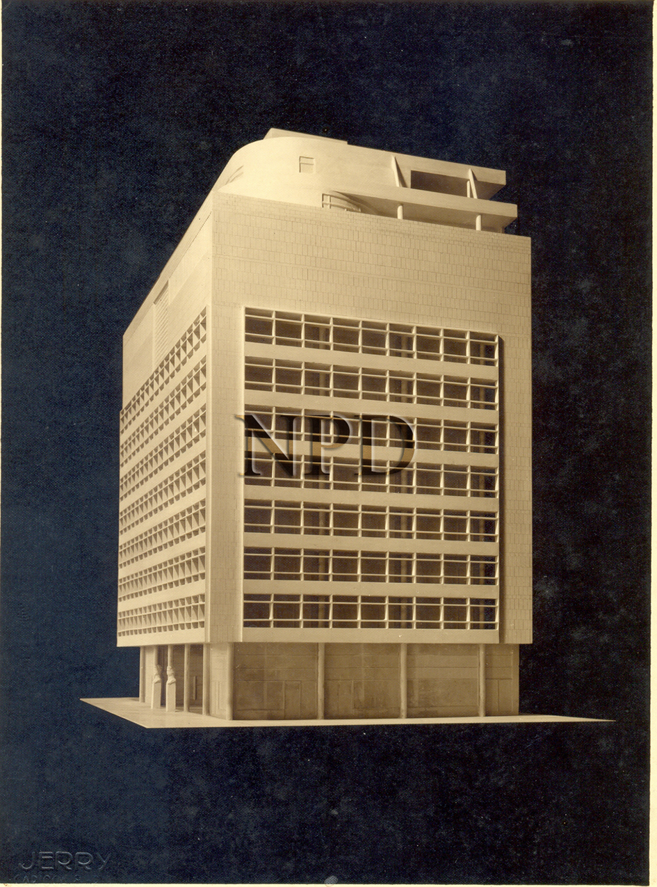 Figura 6: Maquete - Vista frontal do edifício. Disponível em: https://npd.fau.ufrj.br/index.php?cPath=100_12000_12002_12015