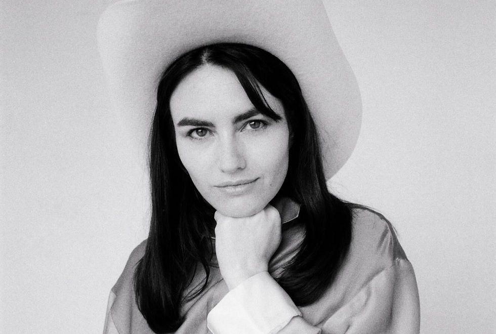 Forever Five: Isabella Manfredi