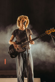 PARCELS LIVE IN BRISBANE