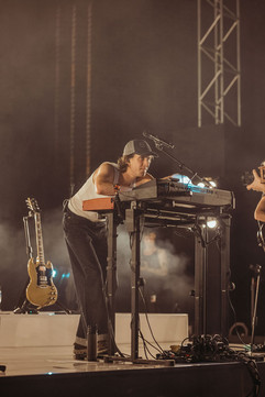 PARCELS LIVE IN BRISBANE