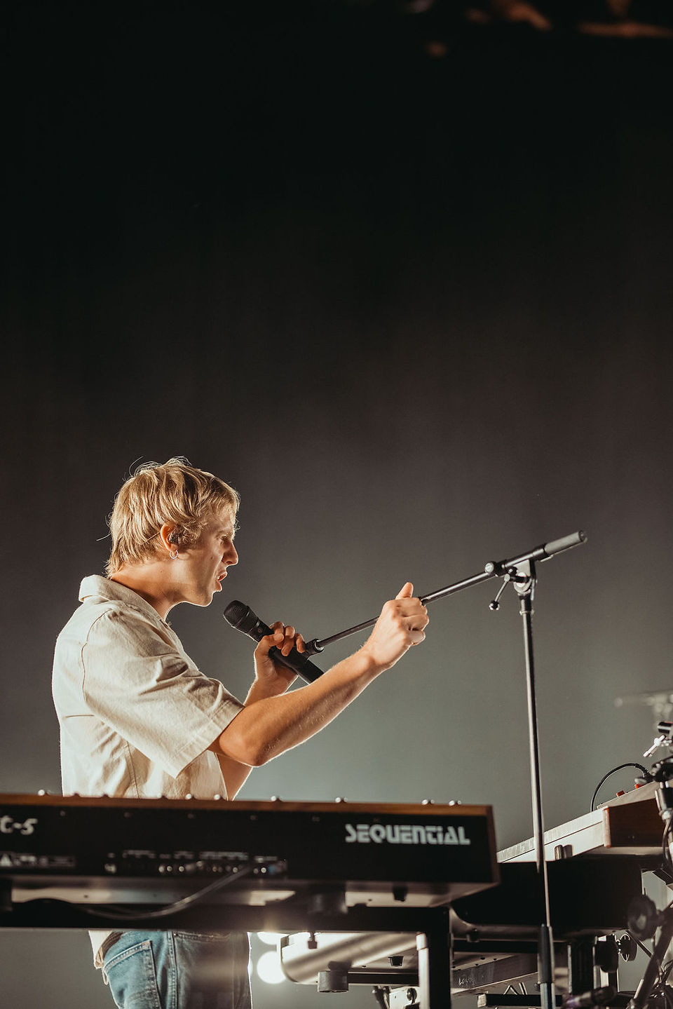 PARCELS LIVE IN BRISBANE