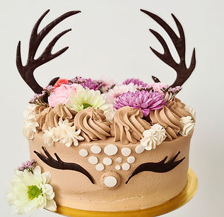 עוגות מעוצבות לאירועים, ימי הולדת, וחתונות בראש פינה בגליל העליון