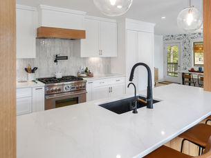 A Guide to Choosing the Perfect Island During Renovation