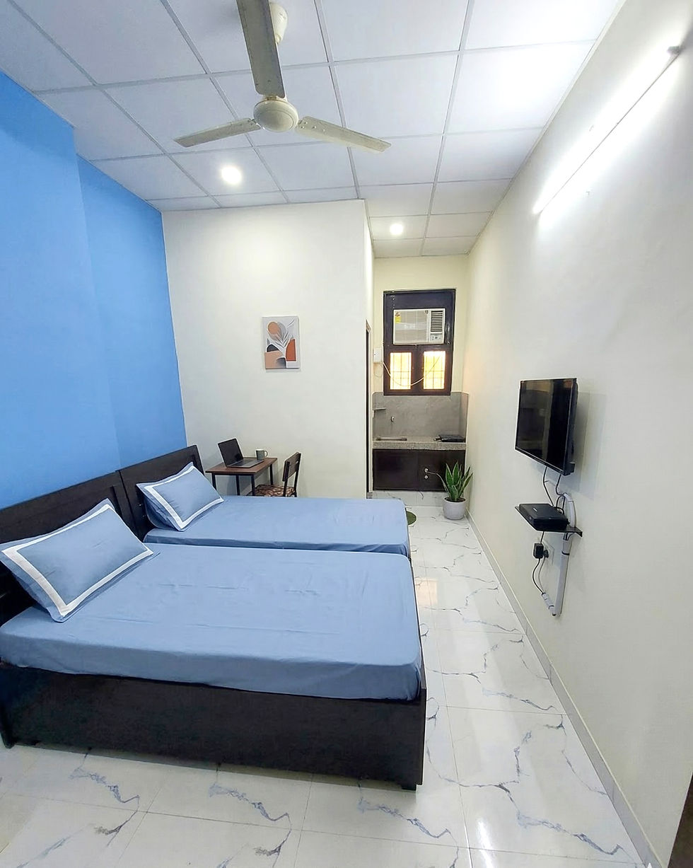 Hometown Girnar House Room Image_edited.jpg