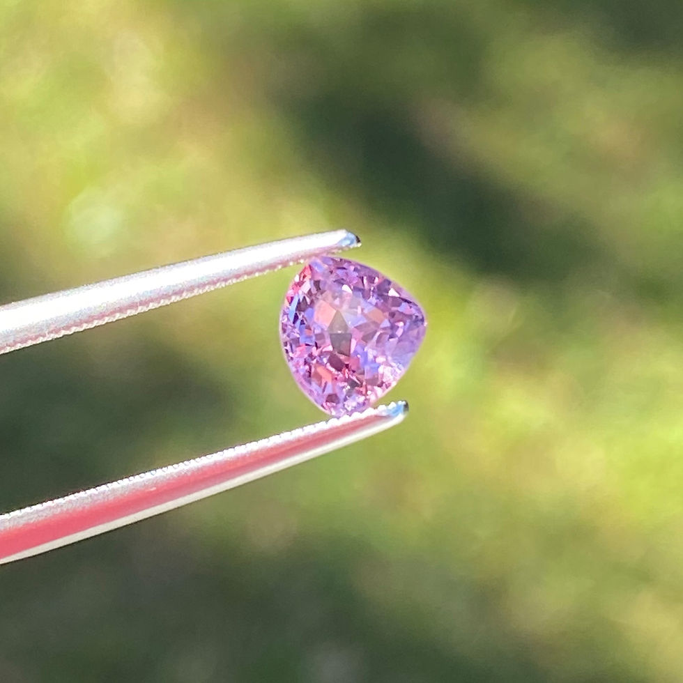 Thumbnail: Purplish Pink Spinel 1.22ct Trillion