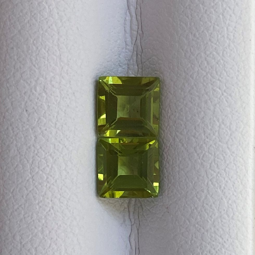Thumbnail: Peridot Squares 1.58ct Pair